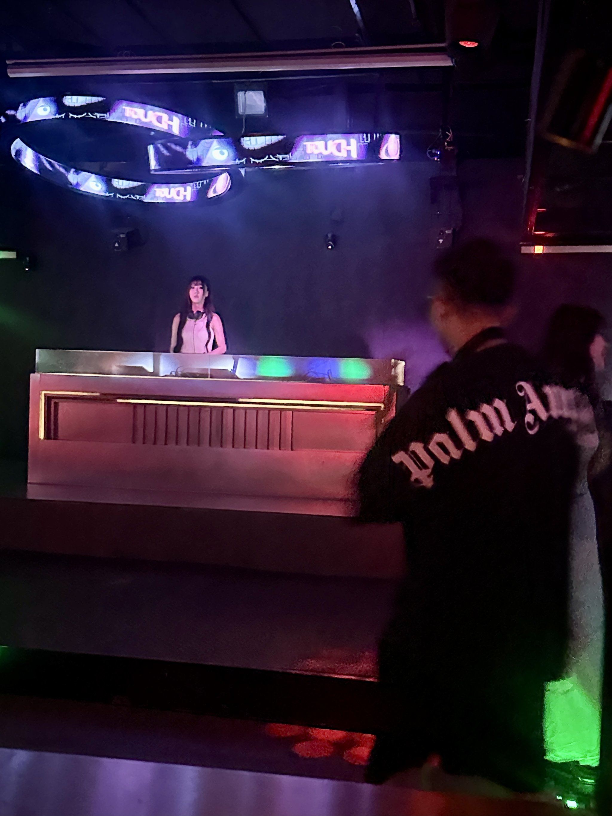 精选岳阳商务ktv，实惠性价比商务空间-岳阳楼区ktv预定